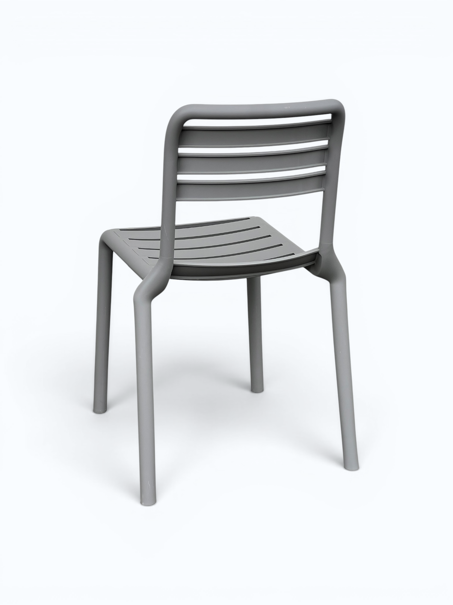 Silla Vento — Uso Comercial e Interior · Polipropileno Reforzado · Apilable