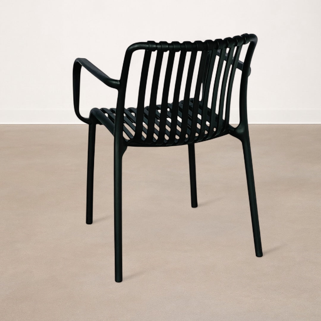 Silla de jardín en polipropileno con reposabrazos Wendell