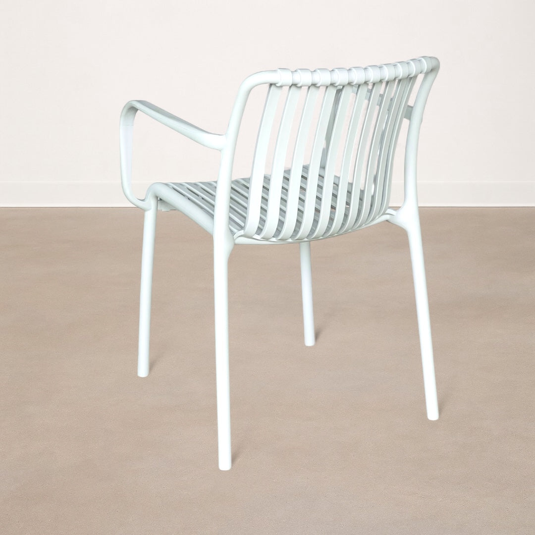 Silla de jardín en polipropileno con reposabrazos Wendell