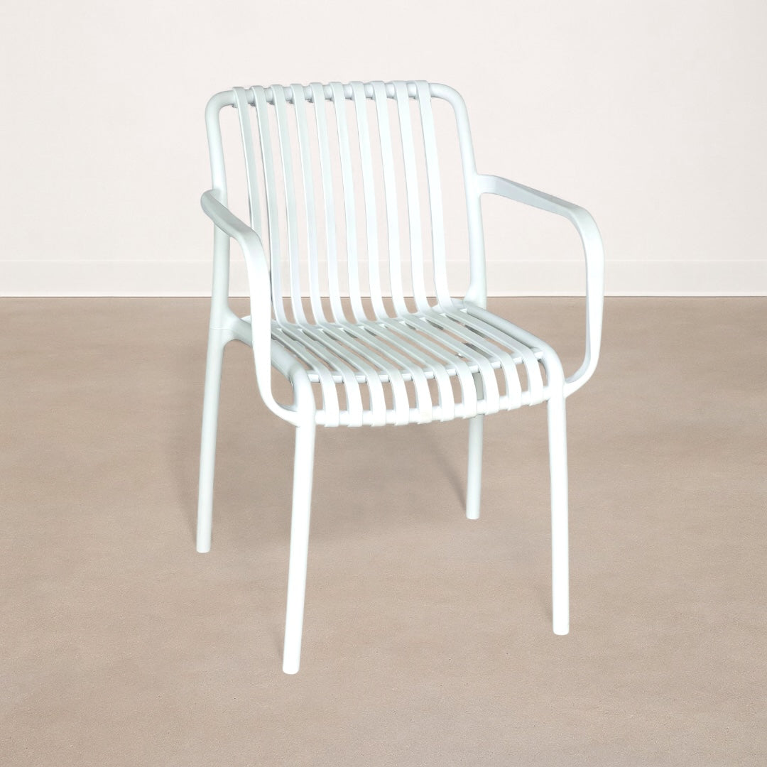Silla de jardín en polipropileno con reposabrazos Wendell